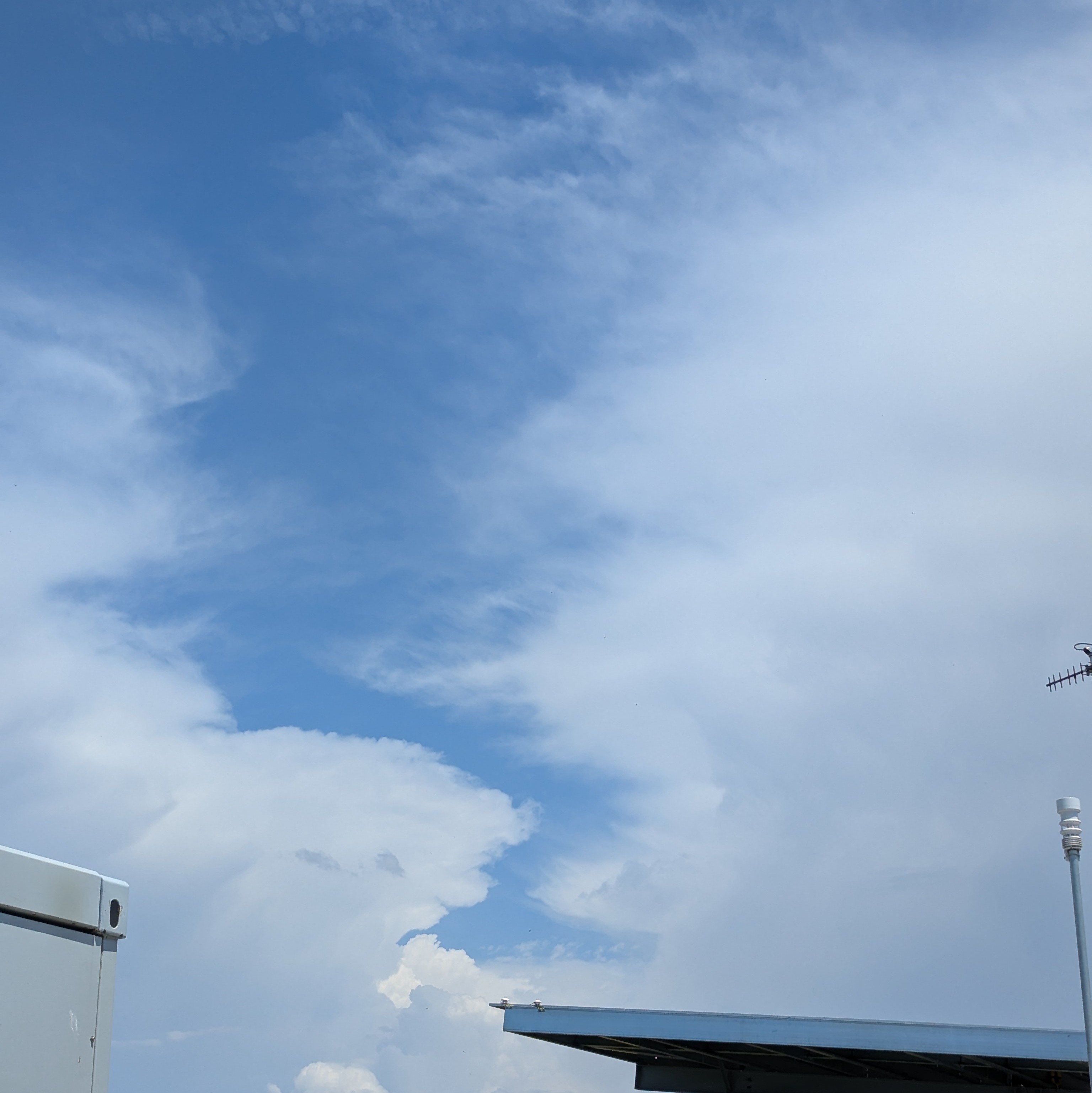 clouds.jpg